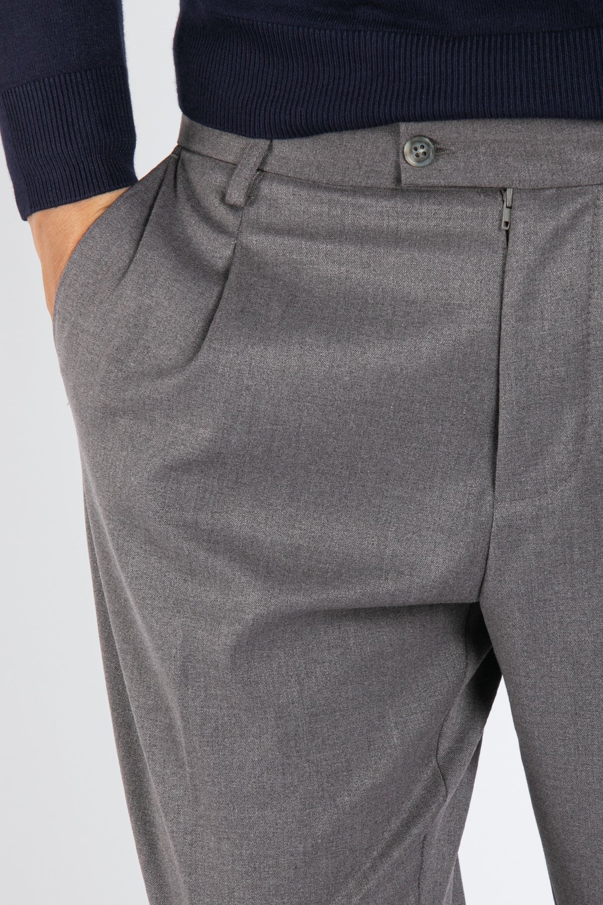Pantalone con pinces