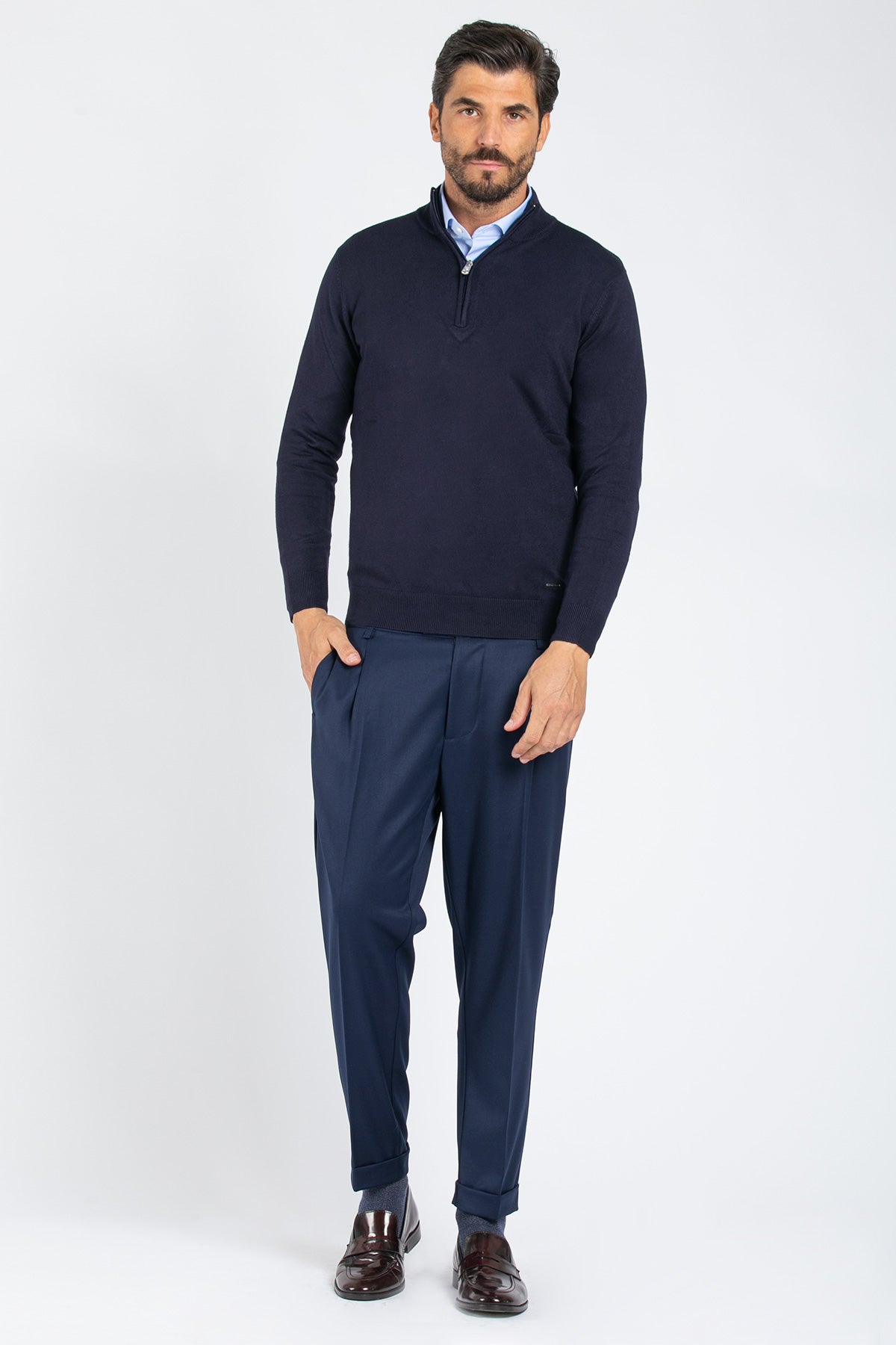 Pantalone con pinces