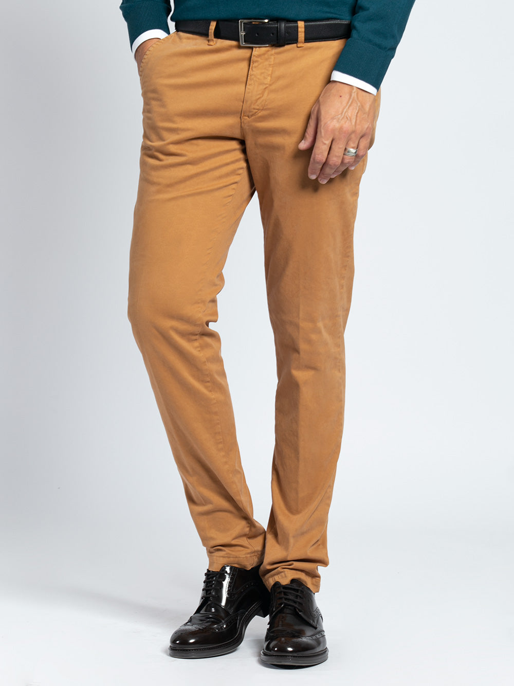 Pantalone in cotone stretch smerigliato